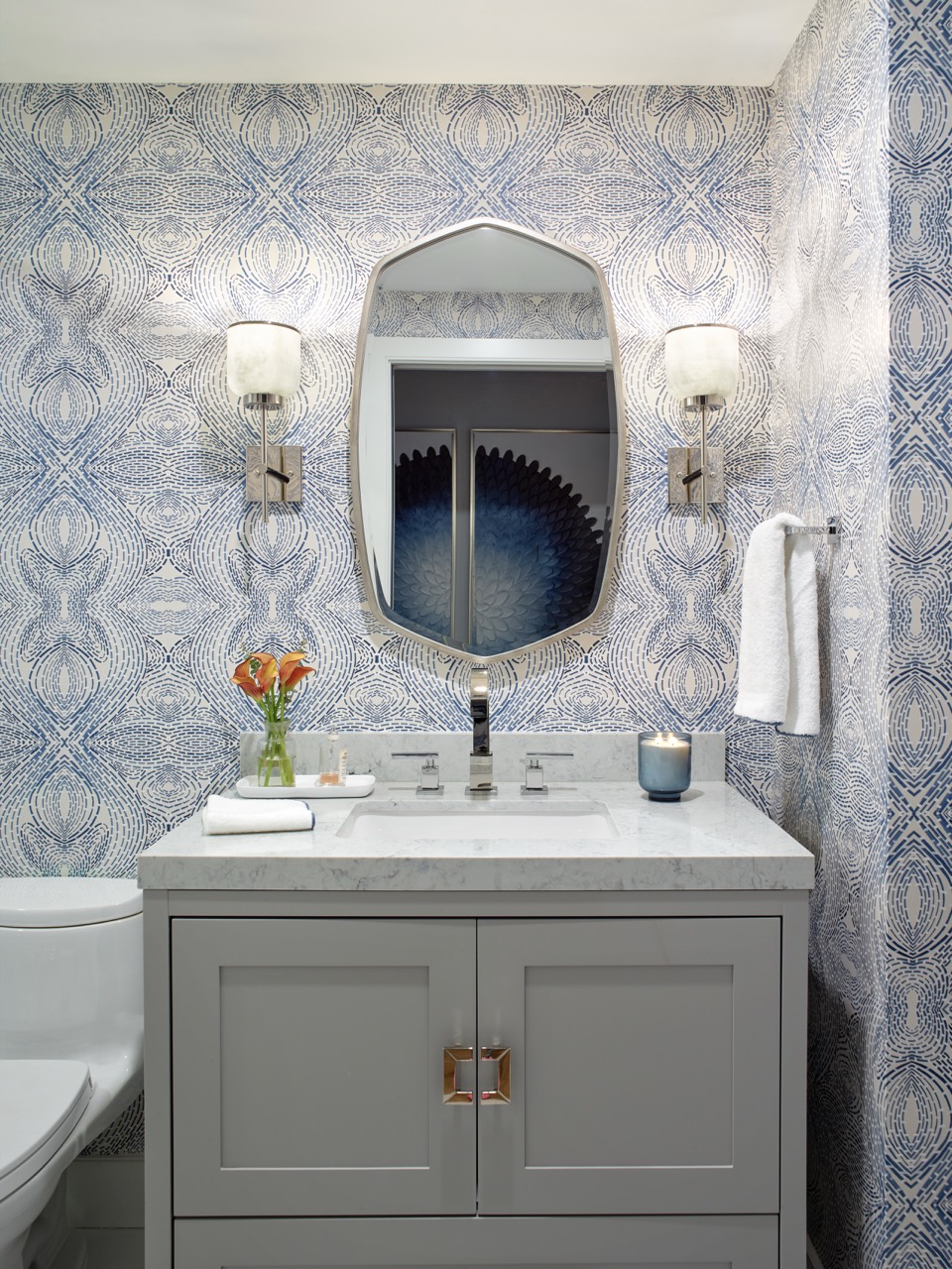 1 guest bath 1 Large.jpg