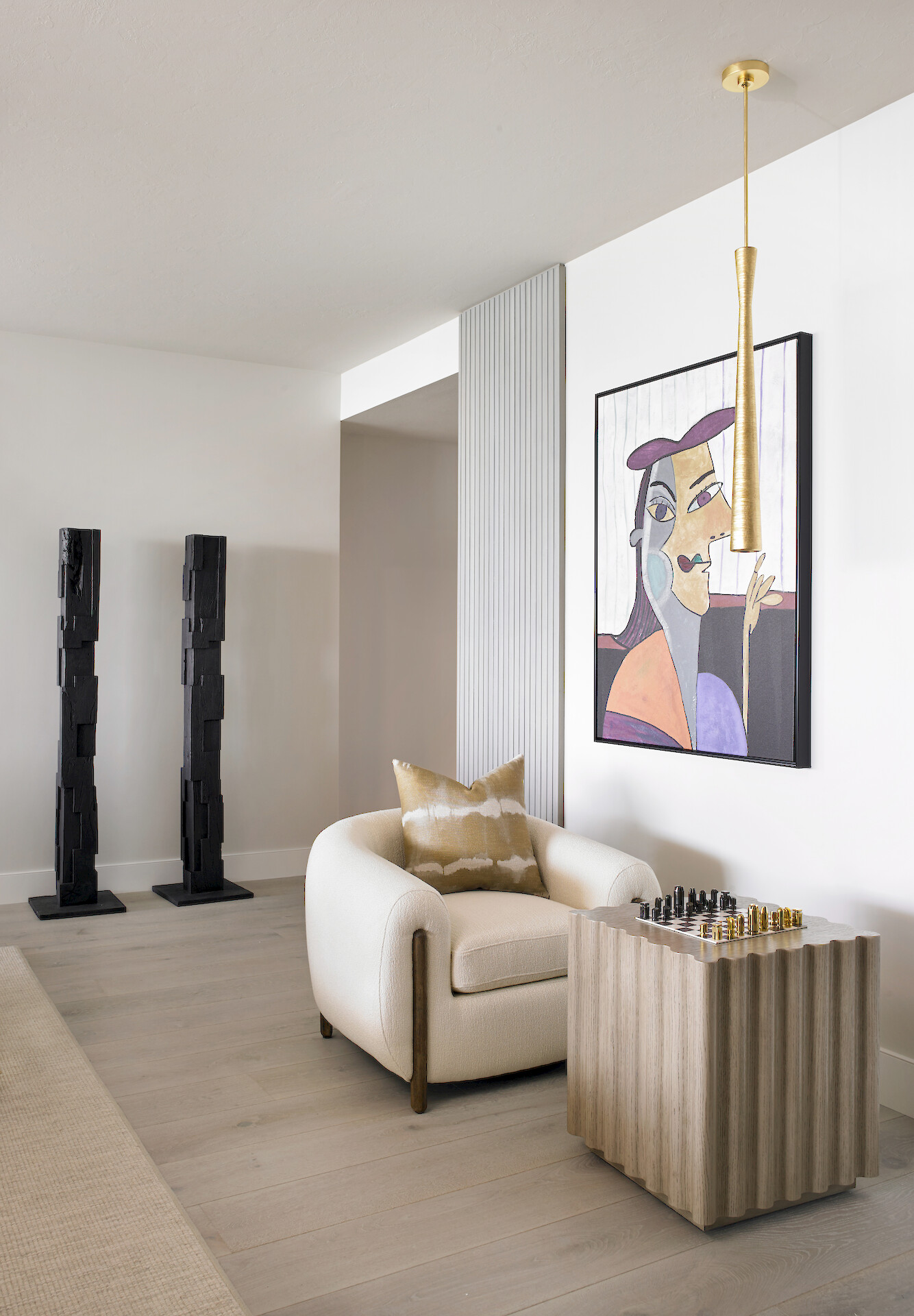 gaddis kalea model hall detail.jpg